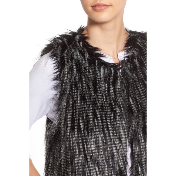 Parkhurst Black and Grey faux fur vest Nordstroms - Picture 3 of 6